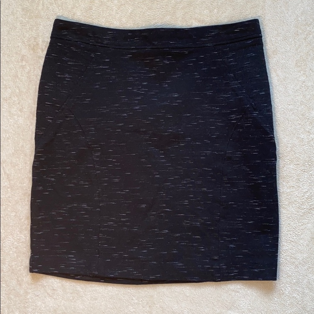 Penn Wright Manson Black pattern pencil skirt